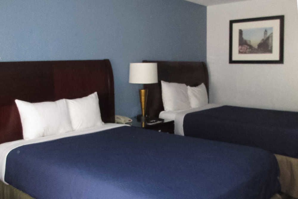 Rest And Relax Inn Ferry Pass 外观 照片